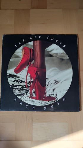 Kate bush the - bush, shoes