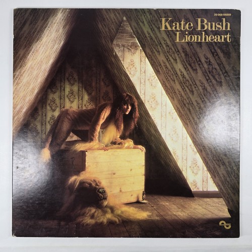 Kate bush lion - lion, heart